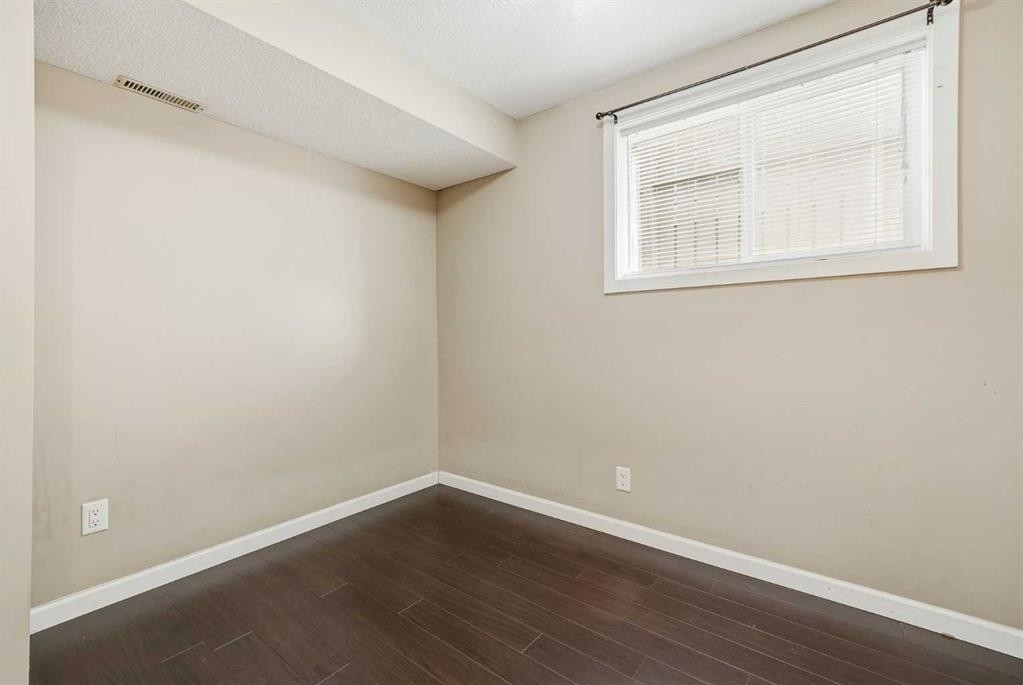 30 Falmere Way Ne, Calgary, AB - Indoor Photo Showing Other Room