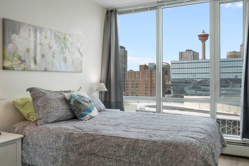 1503-450 8 Avenue Se, Calgary, AB - Indoor Photo Showing Bedroom