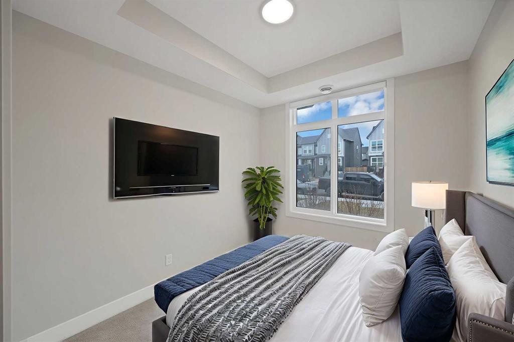 812-10060 46 Street Ne, Calgary, AB - Indoor Photo Showing Bedroom