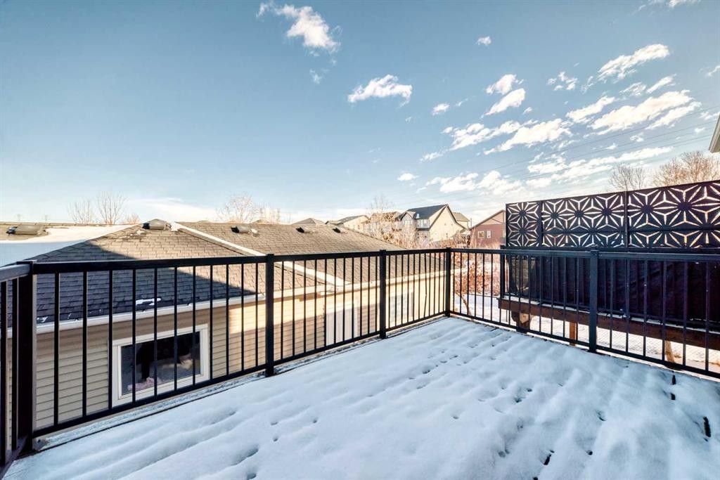 397 Rainbow Falls Drive, Chestermere, AB - Outdoor