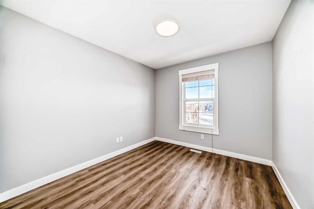 397 Rainbow Falls Drive, Chestermere, AB - Indoor Photo Showing Other Room