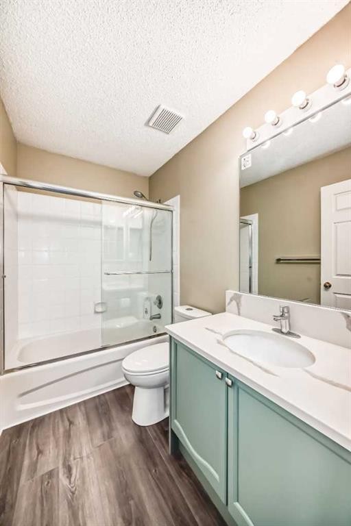 71 Millrise Square Sw, Calgary, AB - Indoor Photo Showing Bathroom