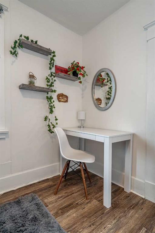 133 1 Street, Drumheller, AB - Indoor