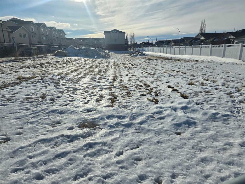 127 Strathcona Circle, Strathmore, AB