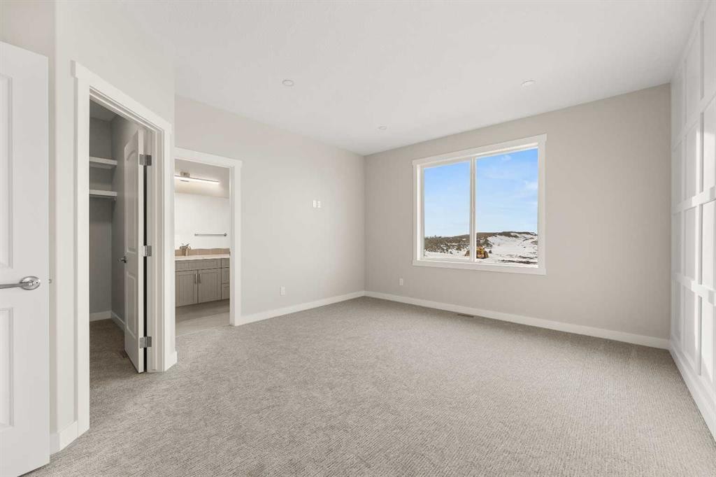 3434 Victory Way, Olds, AB - Indoor Photo Showing Other Room