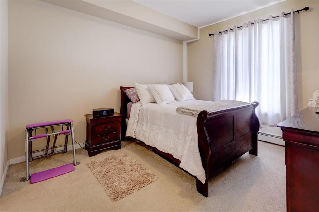 1413-1140 Taradale Drive Ne, Calgary, AB - Indoor Photo Showing Bedroom