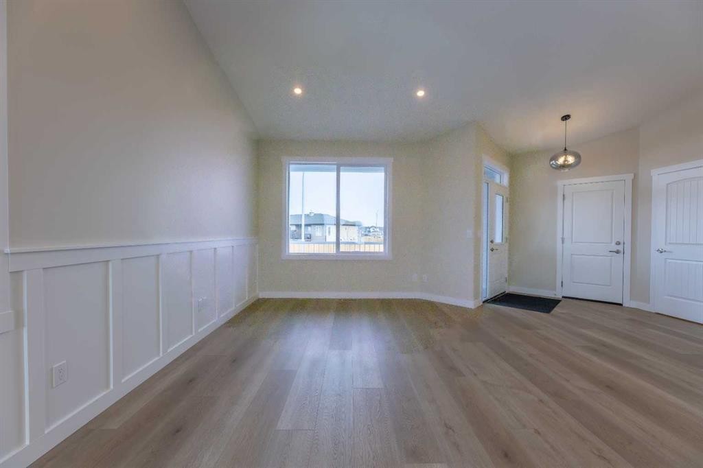 3438 Victory Way, Olds, AB - Indoor Photo Showing Other Room