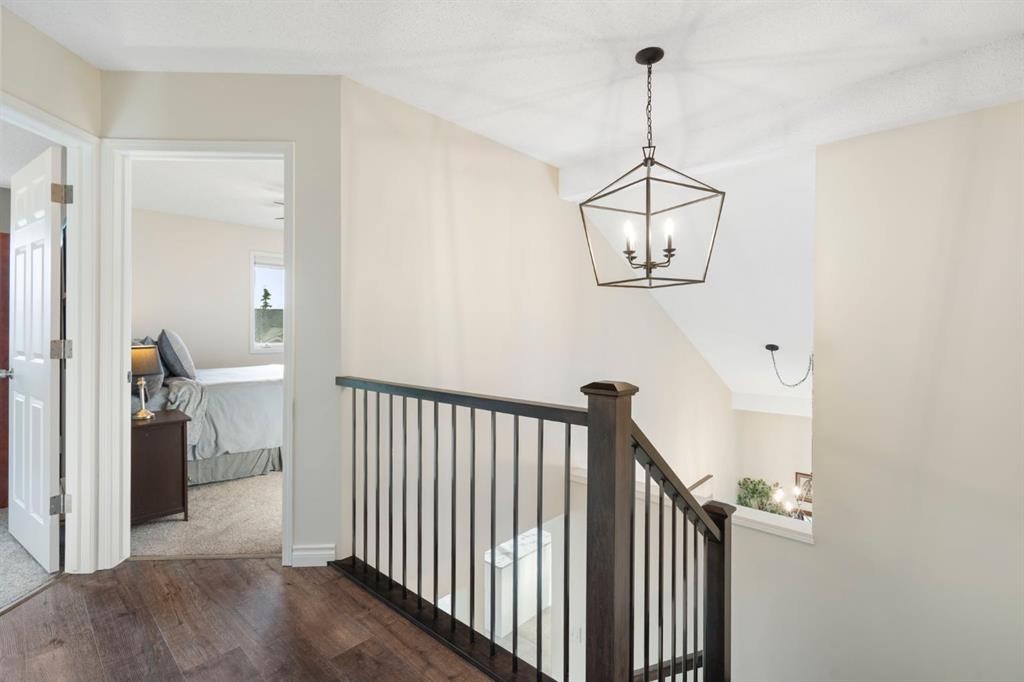 209 Hawkstone Drive Nw, Calgary, AB - Indoor Photo Showing Other Room