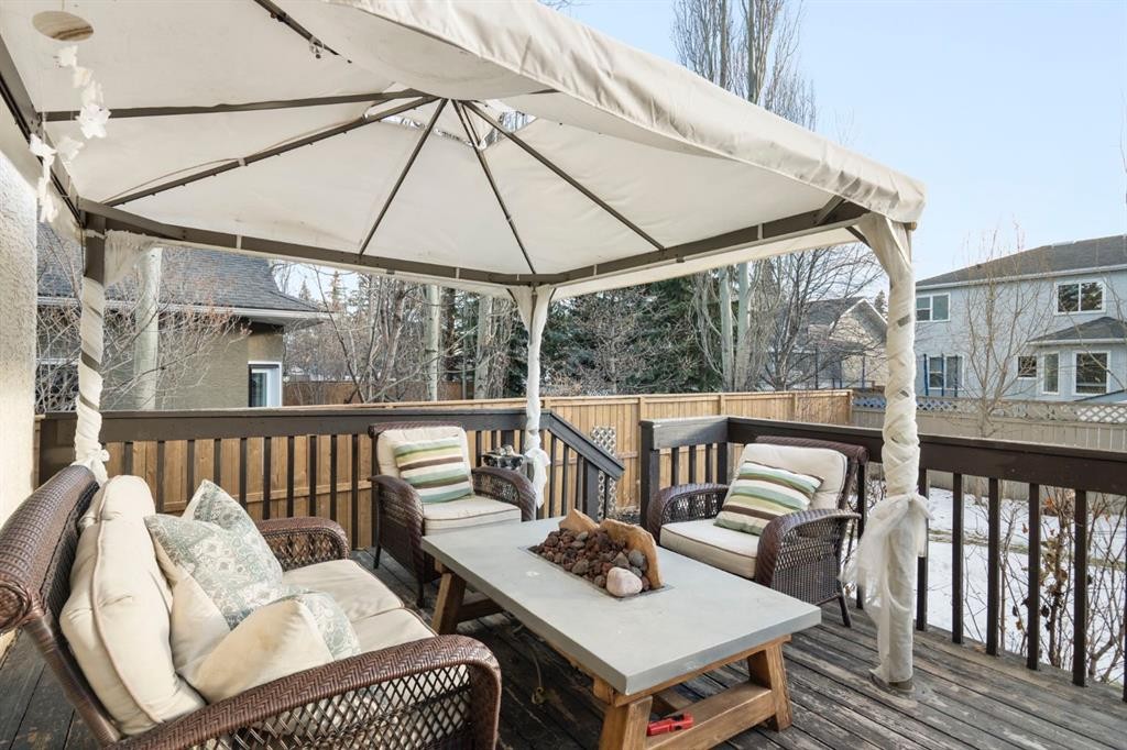 209 Hawkstone Drive Nw, Calgary, AB - Outdoor With Deck Patio Veranda