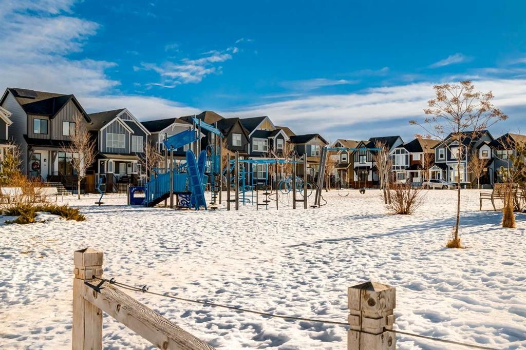 577 Masters Road Se, Calgary, AB - Outdoor With Facade