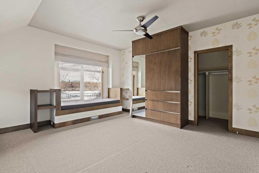 924 8 Avenue Se, Calgary, AB - Indoor