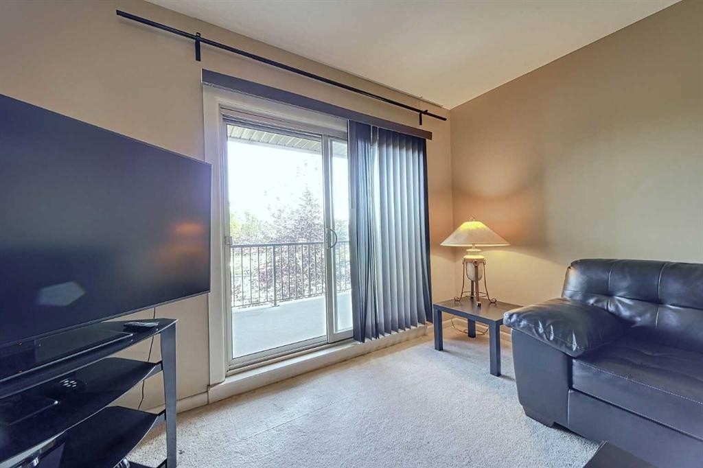 242-52 Cranfield Link Se, Calgary, AB - Indoor