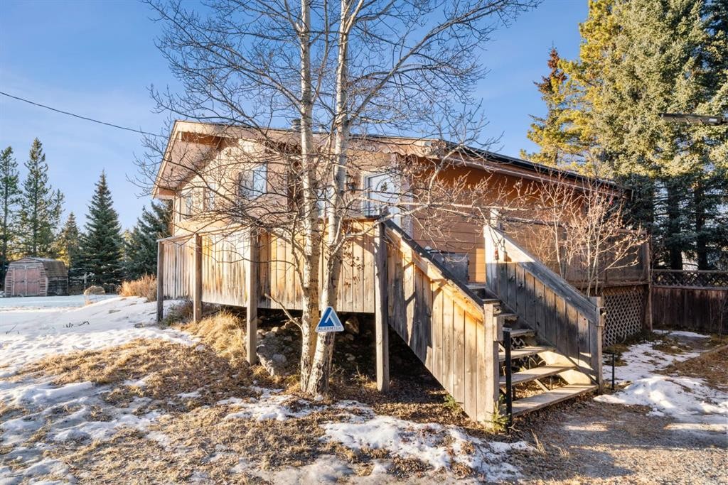 17 Gibson Road, Benchlands, AB - Outdoor