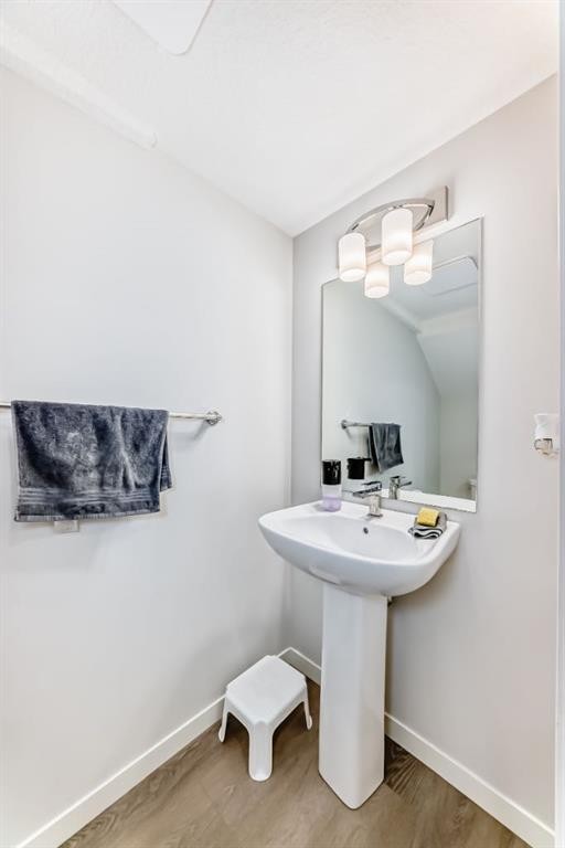 406-474 Seton Circle Se, Calgary, AB - Indoor Photo Showing Bathroom