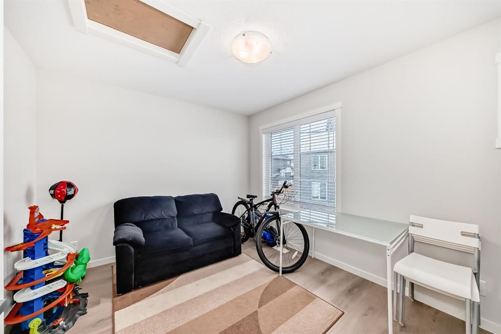406-474 Seton Circle Se, Calgary, AB - Indoor