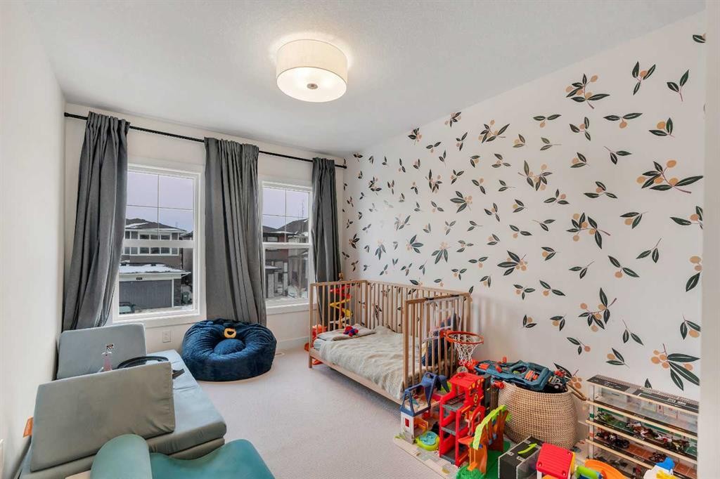 1176 Cranbrook Gardens Se, Calgary, AB - Indoor