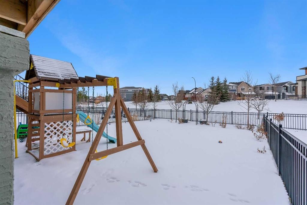 1176 Cranbrook Gardens Se, Calgary, AB - Outdoor