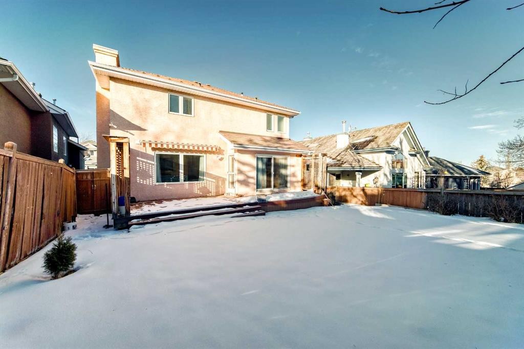 205 Patterson Hill Sw, Calgary, AB - Outdoor