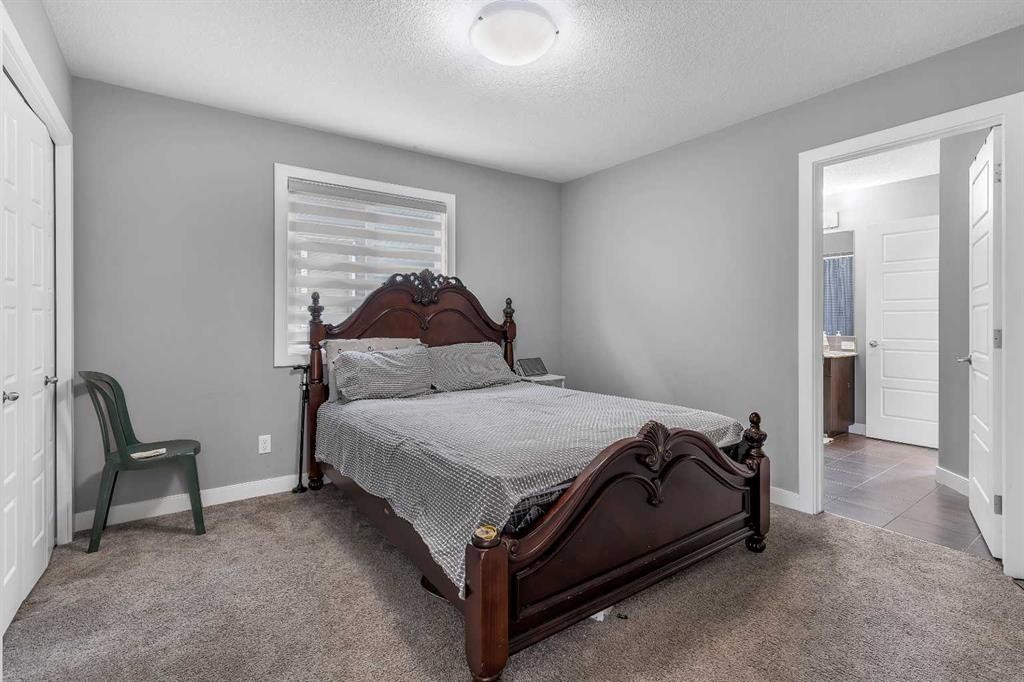 225 Cornerstone Manor Ne, Calgary, AB - Indoor Photo Showing Bedroom