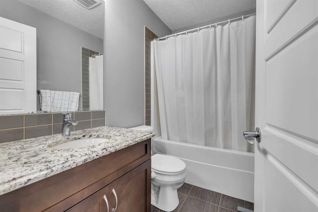 225 Cornerstone Manor Ne, Calgary, AB - Indoor Photo Showing Bathroom