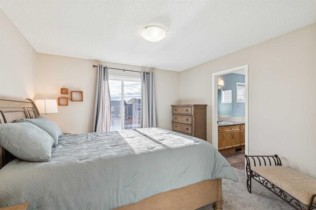 460 Silverado Plains Circle Sw, Calgary, AB - Indoor Photo Showing Bedroom