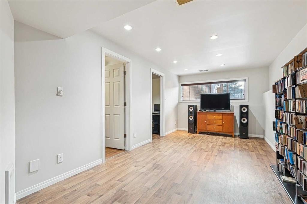 460 Silverado Plains Circle Sw, Calgary, AB - Indoor