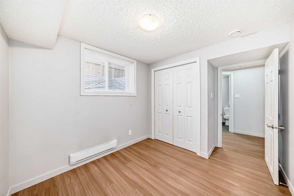 611 Meota Road Ne, Calgary, AB - Indoor Photo Showing Other Room