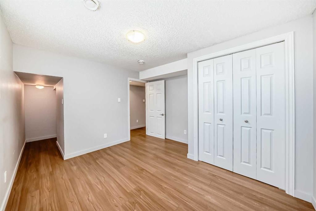 611 Meota Road Ne, Calgary, AB - Indoor Photo Showing Other Room