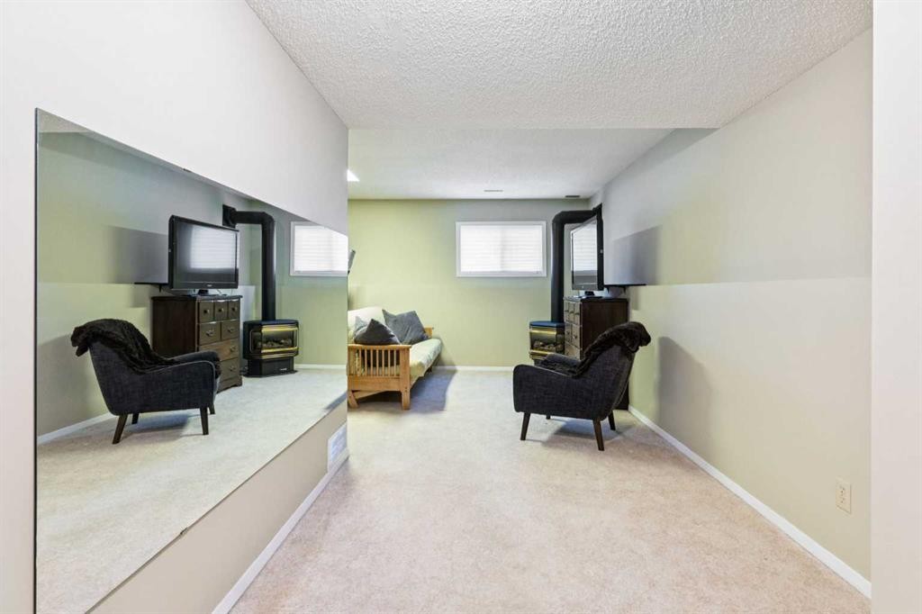 3406 Cedarille Drive Sw, Calgary, AB - Indoor