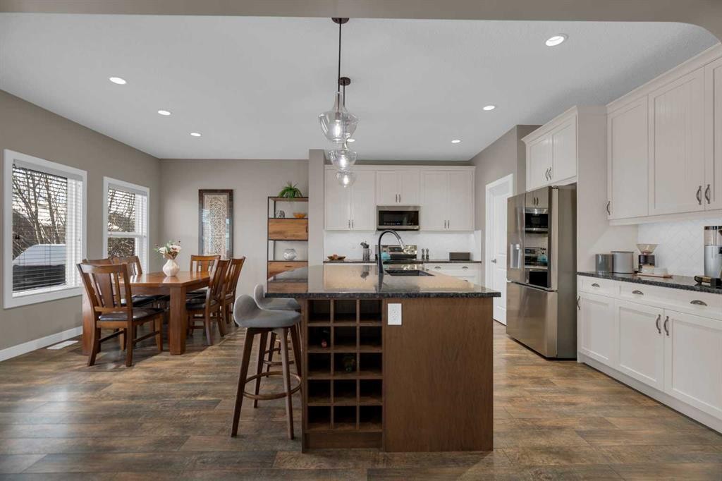 300 Aspenmere Way, Chestermere, AB - Indoor