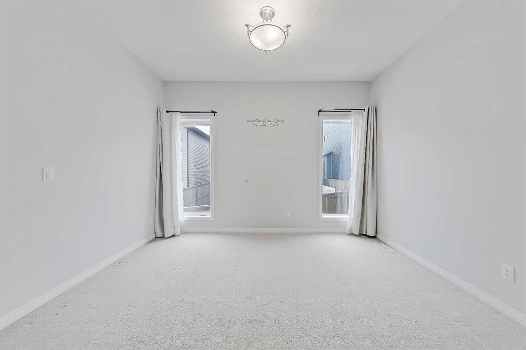 102 Kincora Glen Mews Nw, Calgary, AB - Indoor Photo Showing Other Room