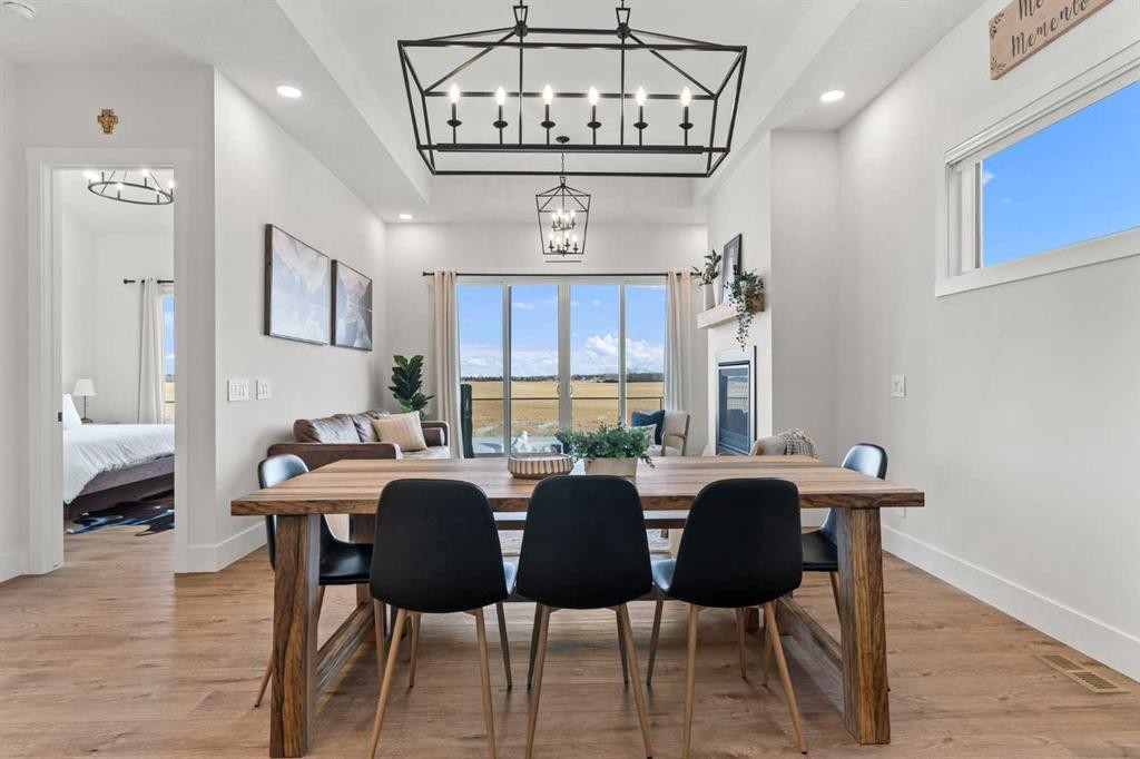 79 Sandpiper Bend, Chestermere, AB - Indoor Photo Showing Dining Room