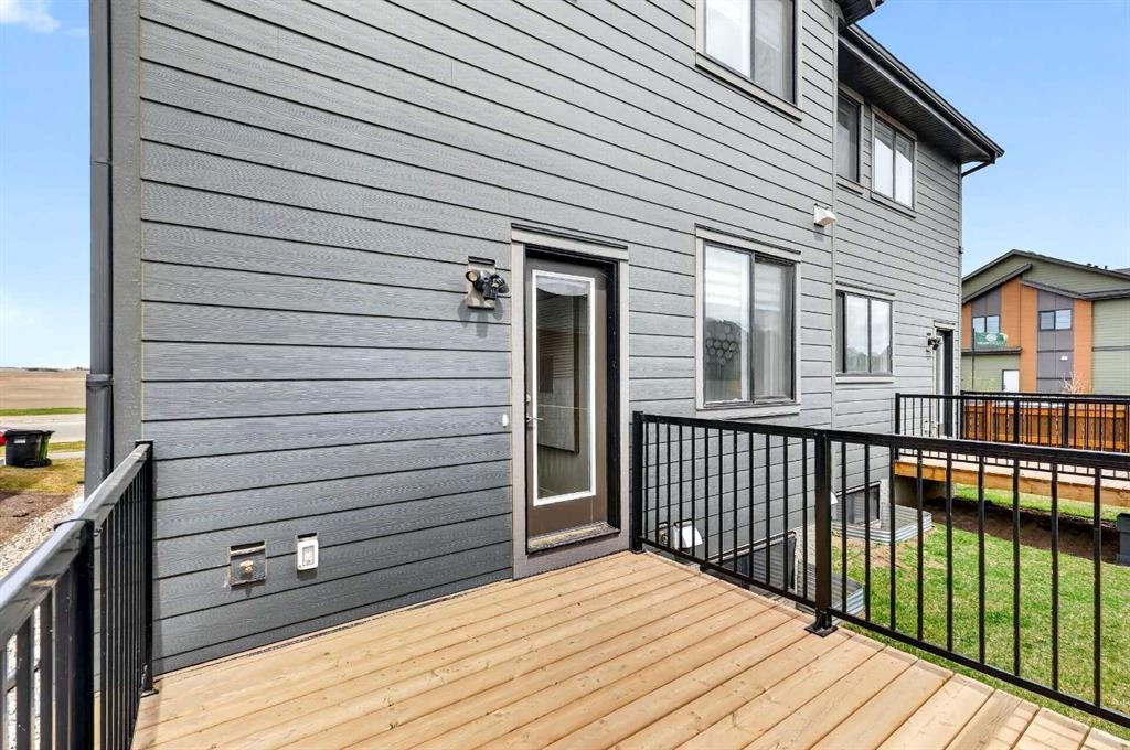 7079 Rangeview Avenue Se, Calgary, AB - Outdoor With Deck Patio Veranda With Exterior