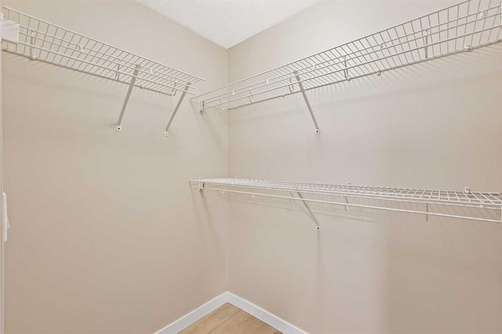 147 Mckenzie Towne Close Se, Calgary, AB - Indoor With Storage
