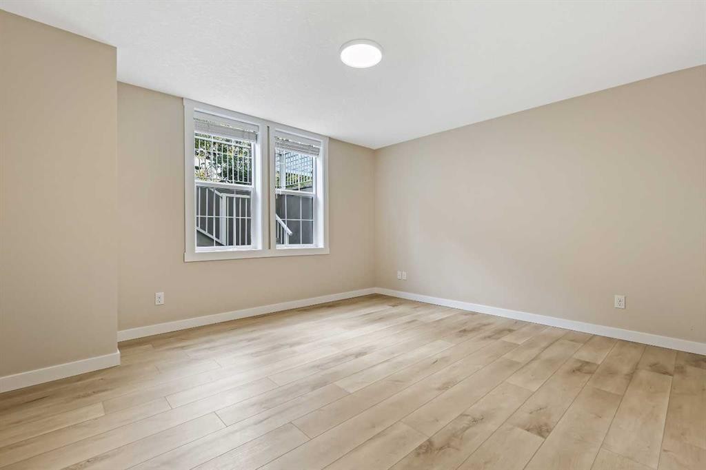 147 Mckenzie Towne Close Se, Calgary, AB - Indoor Photo Showing Other Room