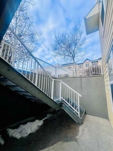 147 Mckenzie Towne Close Se, Calgary, AB - Outdoor