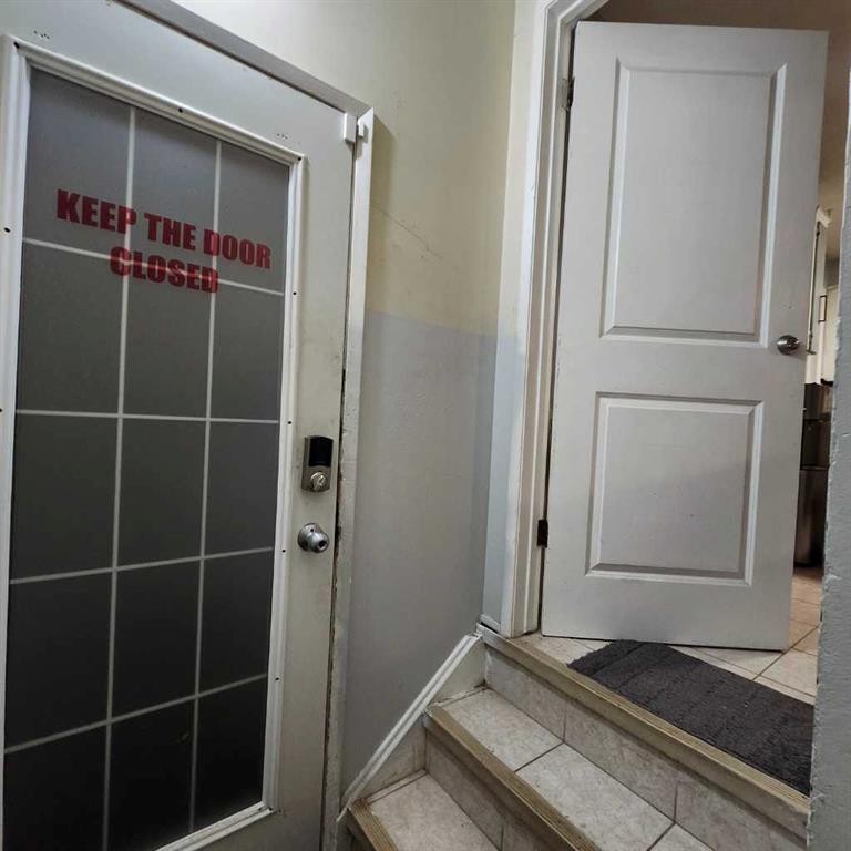 19 Margate Place Ne, Calgary, AB - Indoor Photo Showing Other Room