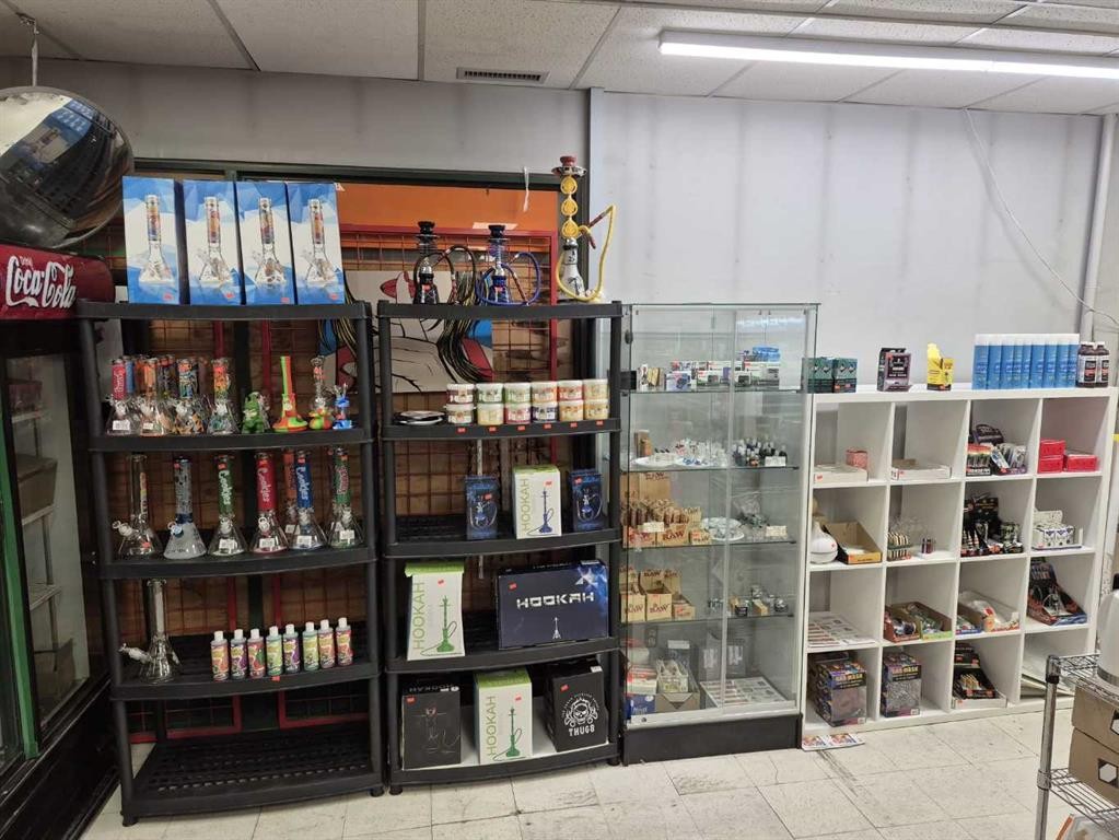 735 Ranchland Boulevard Nw, Calgary, AB