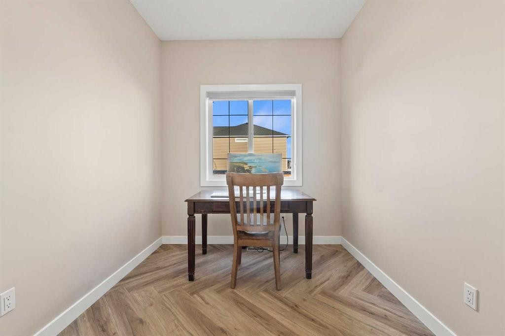 320 Nolancrest Circle Nw, Calgary, AB - Indoor