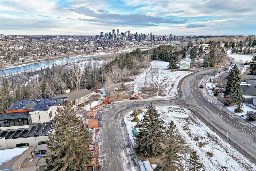 3552 2 Avenue Sw, Calgary, AB - Outdoor With View