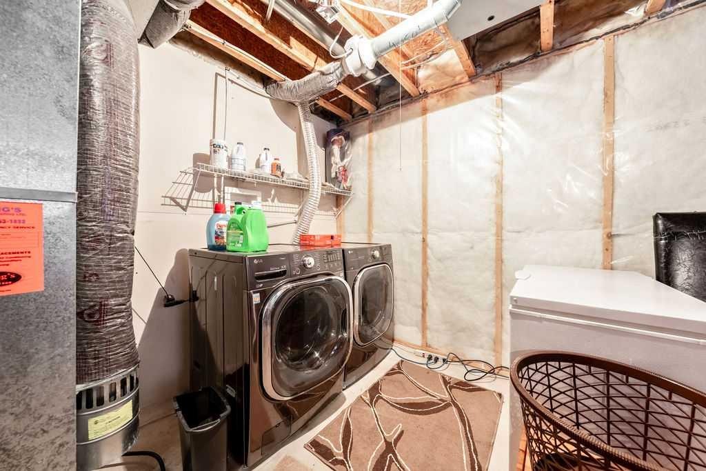 11 Saddlebrook Mews Ne, Calgary, AB - Indoor Photo Showing Laundry Room