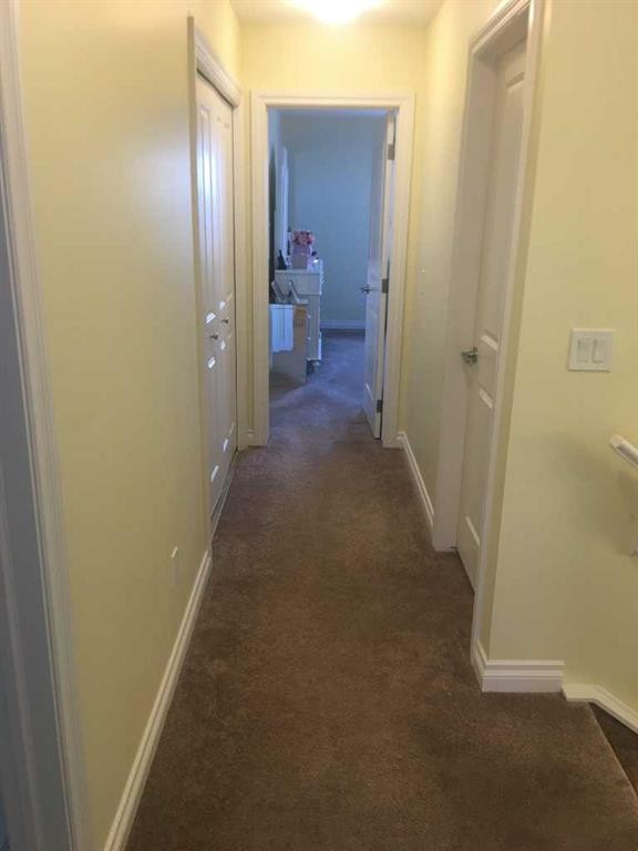 1100 Bayview Gardens Sw, Airdrie, AB - Indoor Photo Showing Other Room