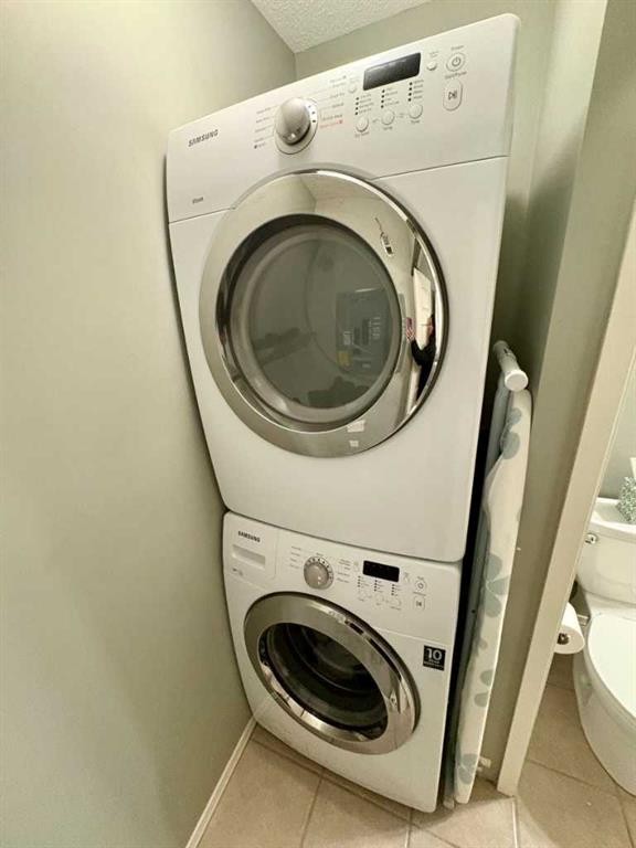 13-43 Springborough Boulevard Sw, Calgary, AB - Indoor Photo Showing Laundry Room