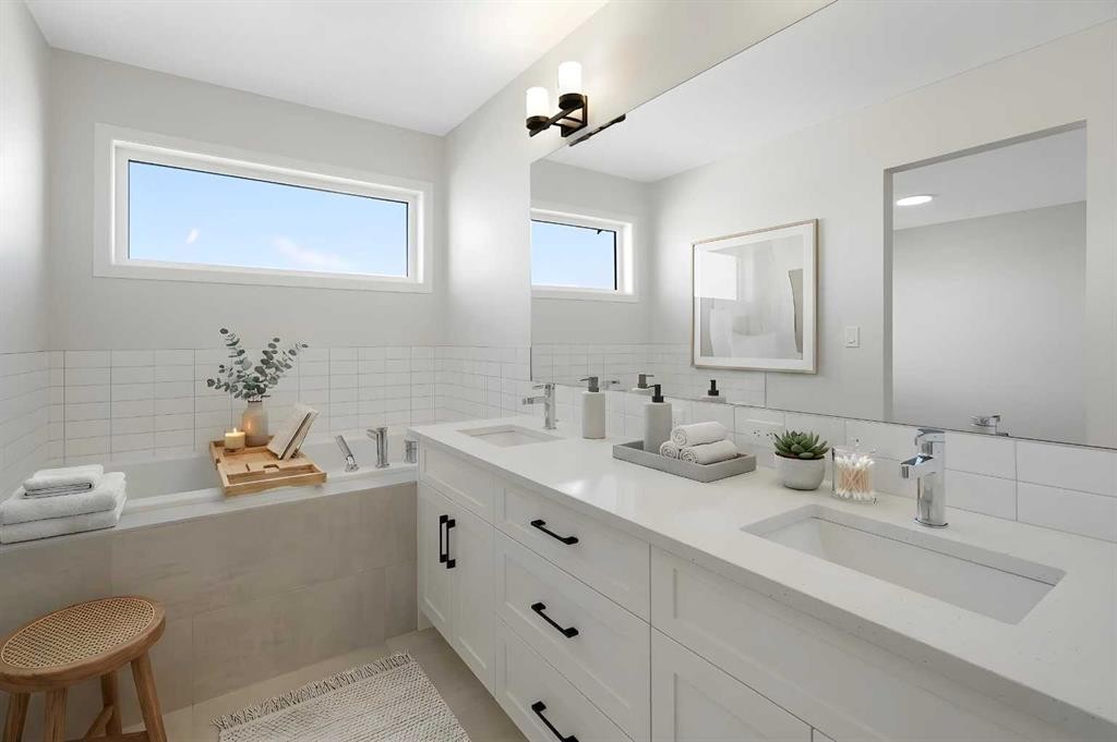 75 Bluerock Terrace Sw, Calgary, AB - Indoor Photo Showing Bathroom