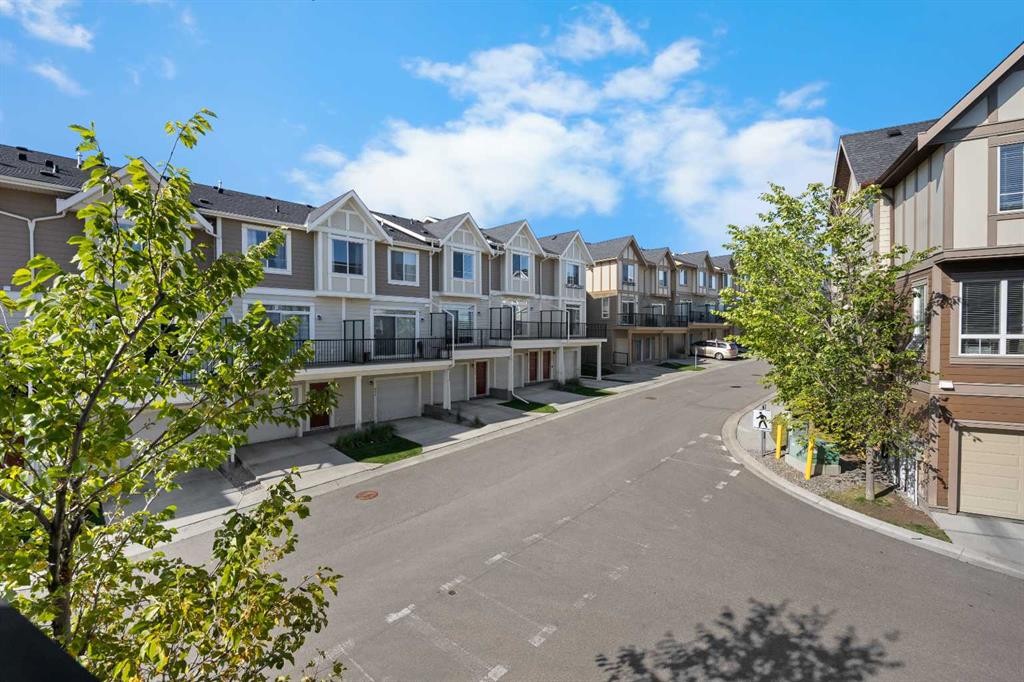 104 Sherwood Lane Nw, Calgary, AB - Outdoor With Facade