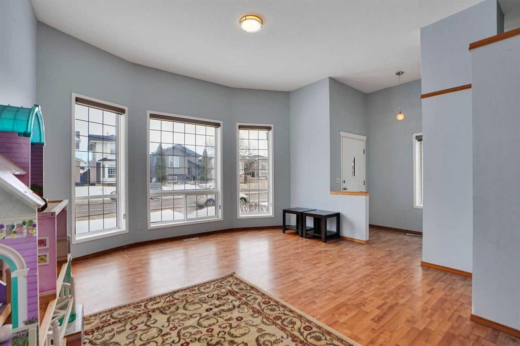 193 Martindale Drive Ne, Calgary, AB - Indoor Photo Showing Other Room