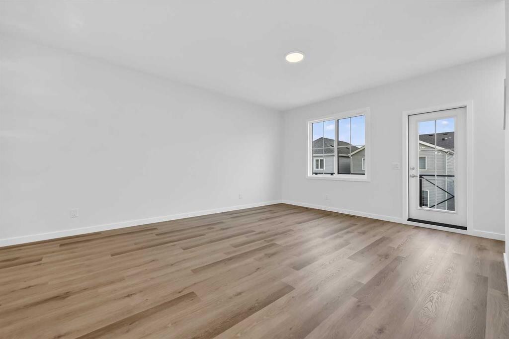107-1750 Rangeview Drive Se, Calgary, AB - Indoor Photo Showing Other Room
