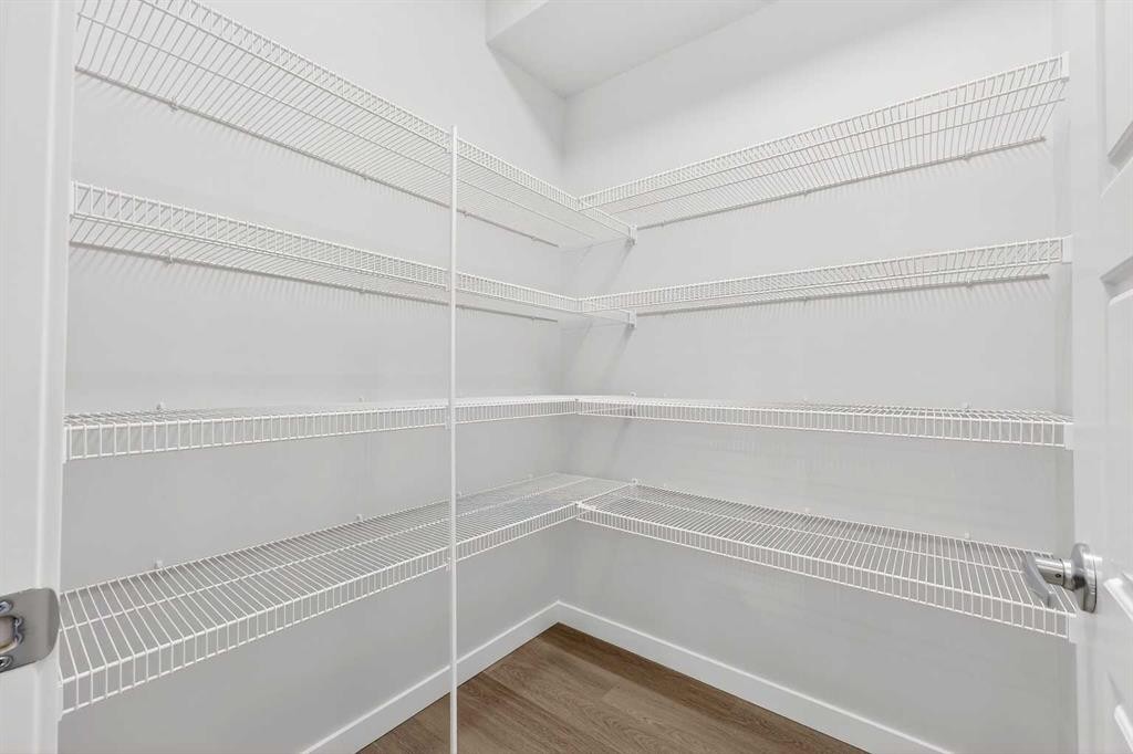 412-1750 Rangeview Drive Se, Calgary, AB - Indoor With Storage