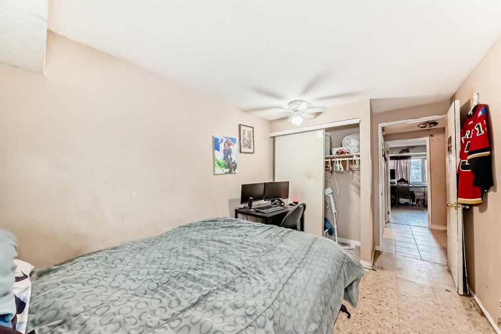 2319 56 Street Ne, Calgary, AB - Indoor Photo Showing Bedroom