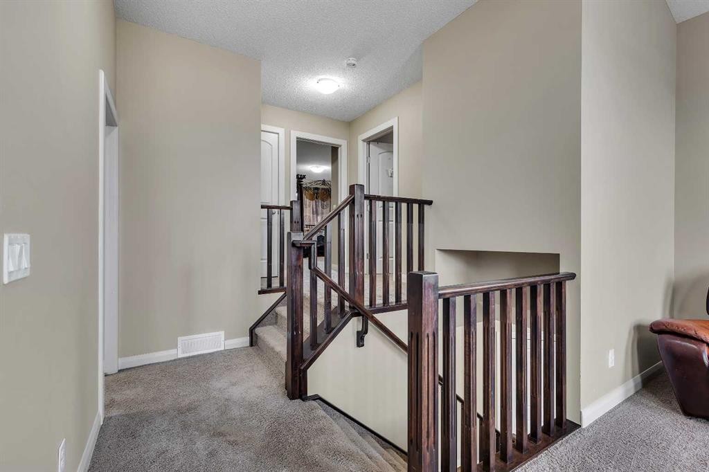 1564 Copperfield Boulevard Se, Calgary, AB - Indoor Photo Showing Other Room